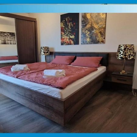 Hafenperle Ferienwohnung Am Alten Stadthafen In Oldenburg - Zentrale City Lage エクステリア 写真