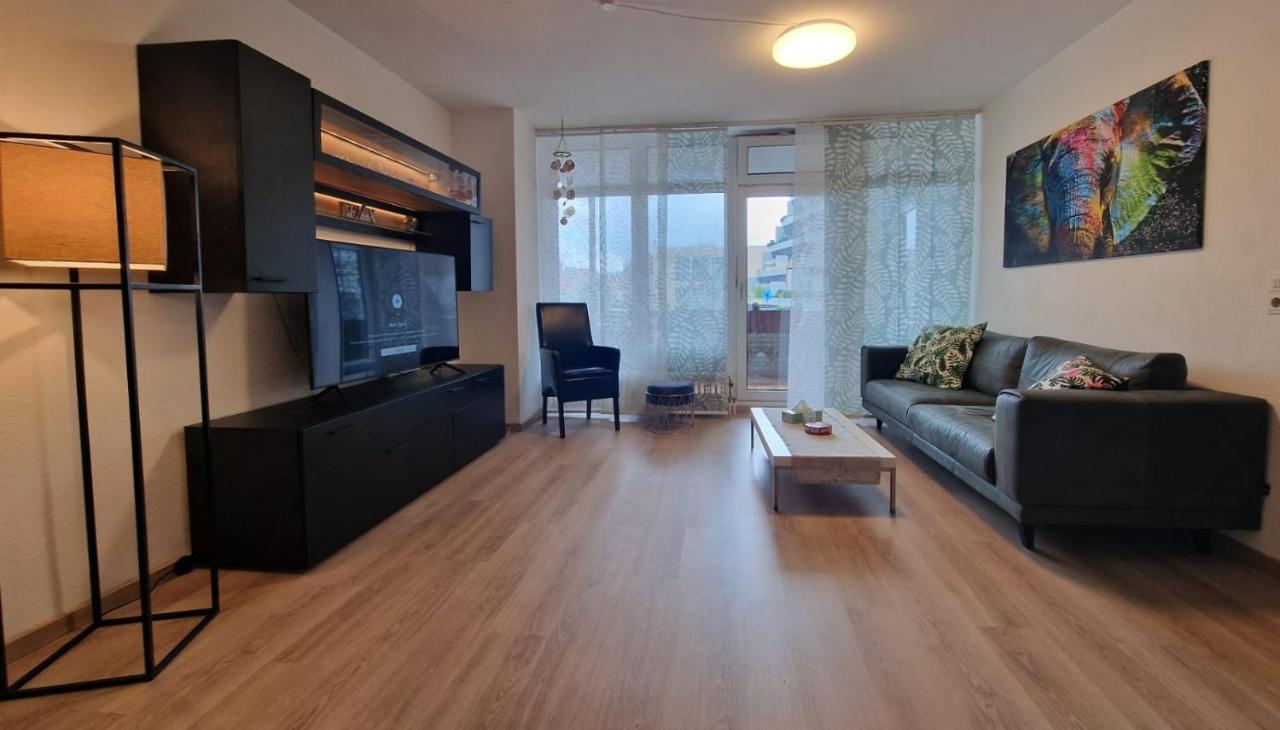 Hafenperle Ferienwohnung Am Alten Stadthafen In Oldenburg - Zentrale City Lage エクステリア 写真